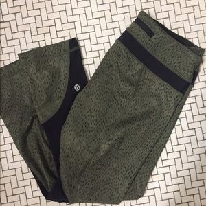 Lulu lemon workout pants